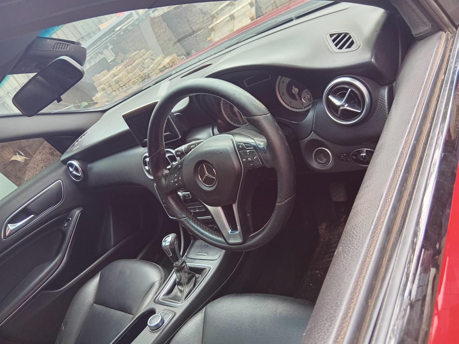 USED MERCEDES A180 CDI COMPLETE INTERIOR FOR SALE - Private Seller USED MERCEDES A180 CDI COMPLETE INTERIOR FOR SALE - Private Seller