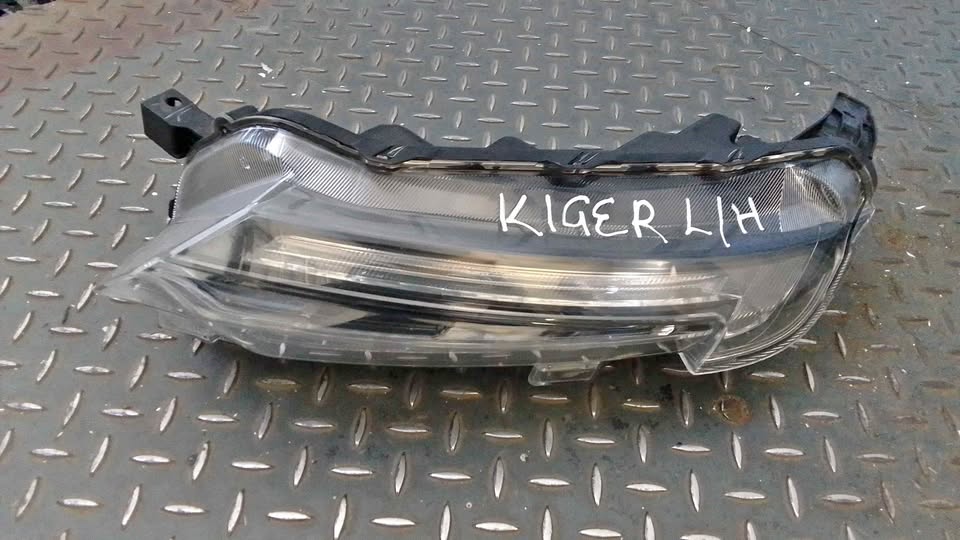Renault kiger headlights - Private Seller Renault kiger headlights - Private Seller