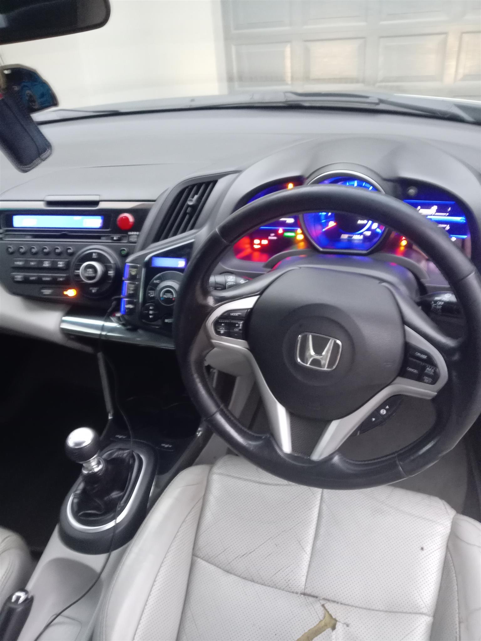 Used 2011 Honda CR-Z hybrid - Private Seller Used 2011 Honda CR-Z hybrid - Private Seller