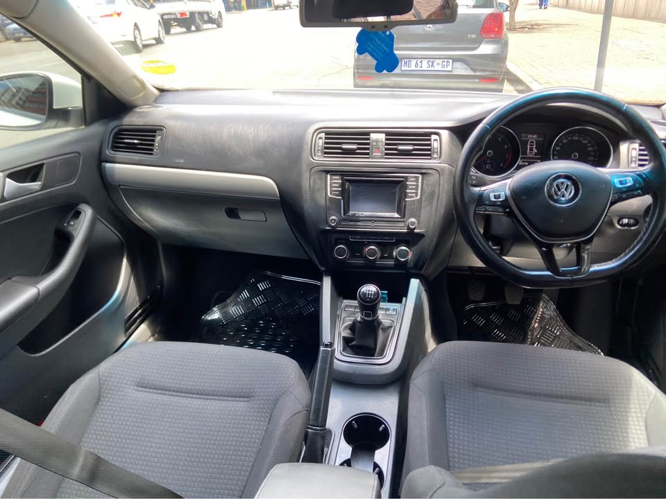 2016 VW Jetta 6 1.2 TSI Bluemotion 85.000km Manual