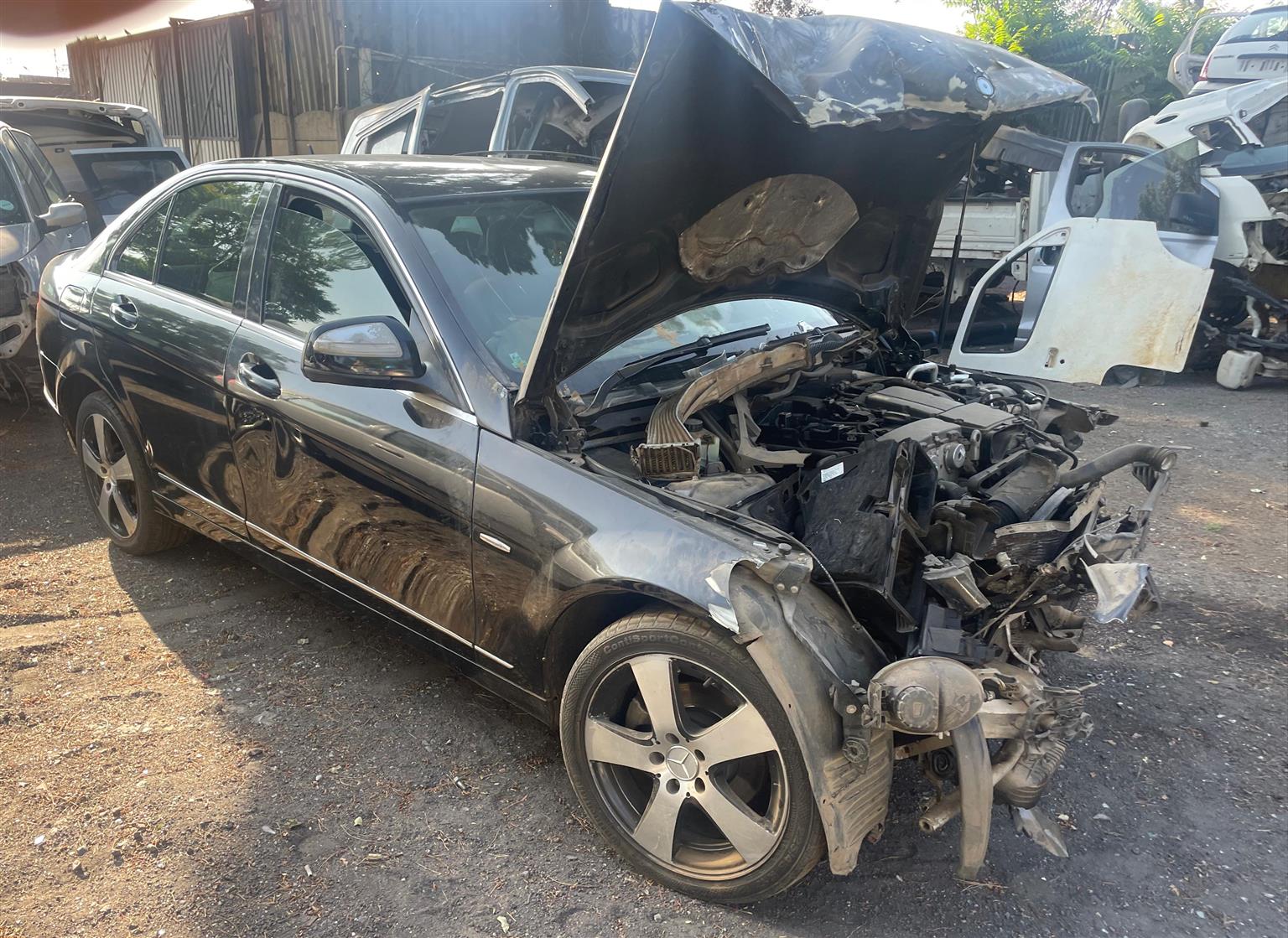 #271 2009 C200 MERCEDES BENZ W207 SPARES - BLACK - Private Seller