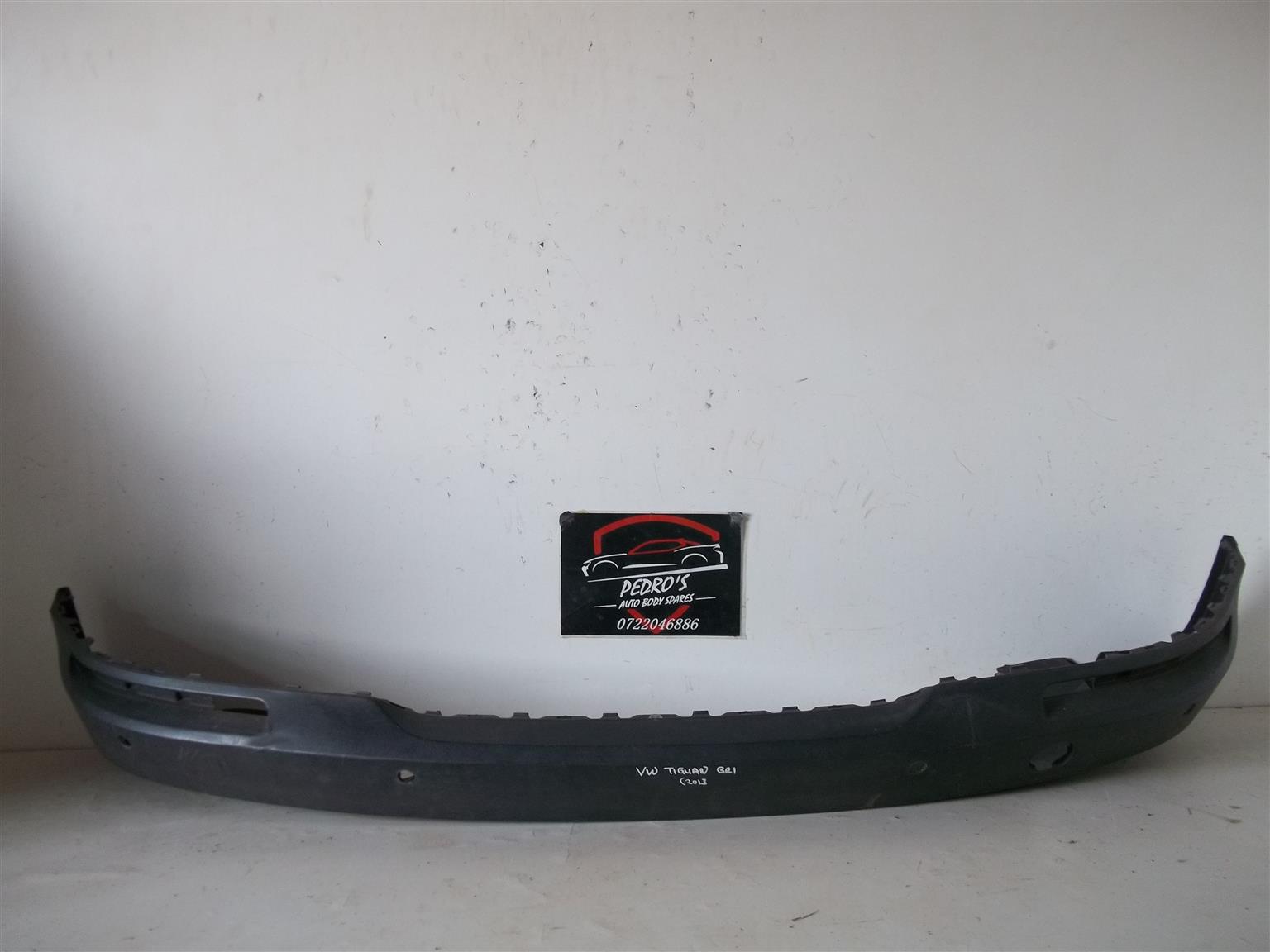 VW Tiguan '13 lower rear bumper cover - Private Seller VW Tiguan '13 lower rear bumper cover - Private Seller