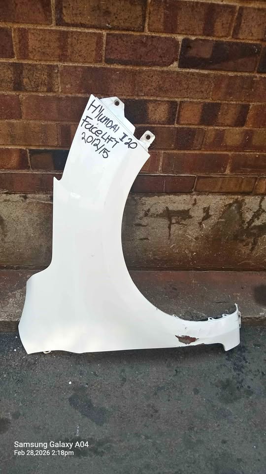 Hyundai i20 facelift fender right side 2012/ 15 model - Private Seller Hyundai i20 facelift fender right side 2012/ 15 model - Private Seller