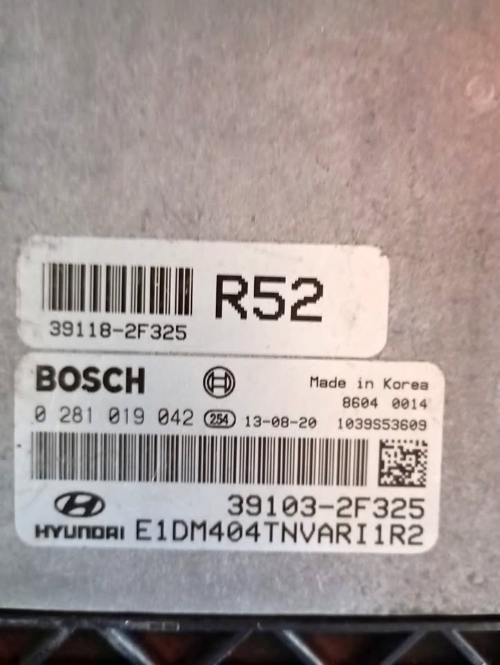 HYUNDAI SANTA FE IX25 ECU COMPUTER BOX 39103-2F325 R52 0281019042 EDC17CP14 - Private Seller HYUNDAI SANTA FE IX25 ECU COMPUTER BOX 39103-2F325 R52 0281019042 EDC17CP14 - Private Seller