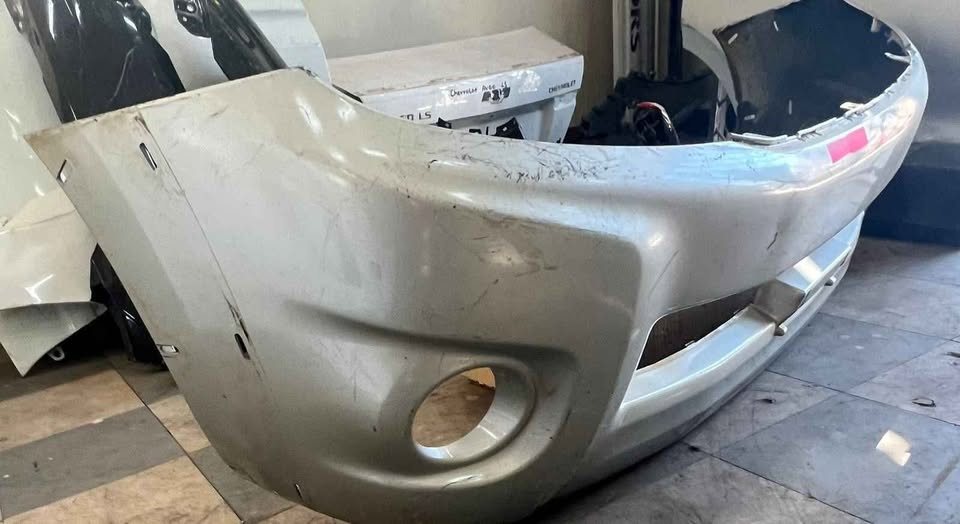 Toyota Hilux Front Bumper. - Private Seller