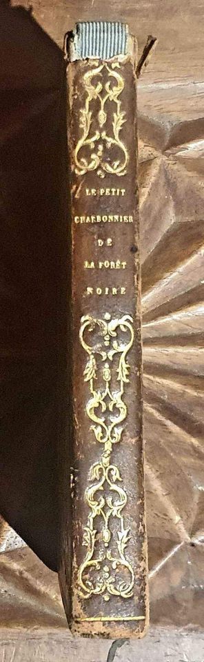 Antique French book written in 1835  Title: The Little Charcoal Builder