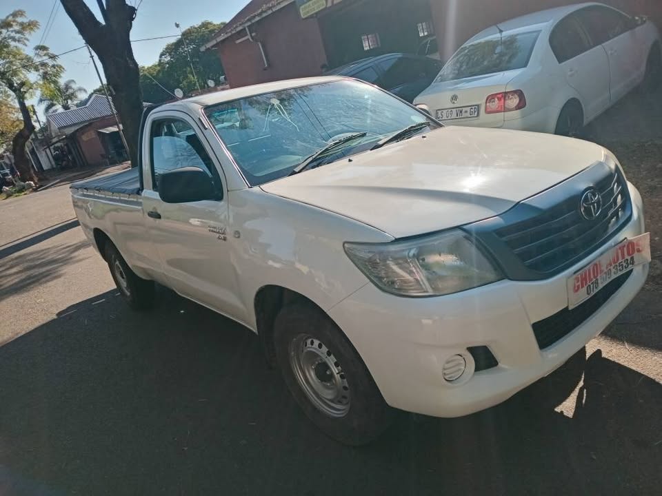 2010 Toyota Hilux 2.5 D-4D 4x2 single cab  White
