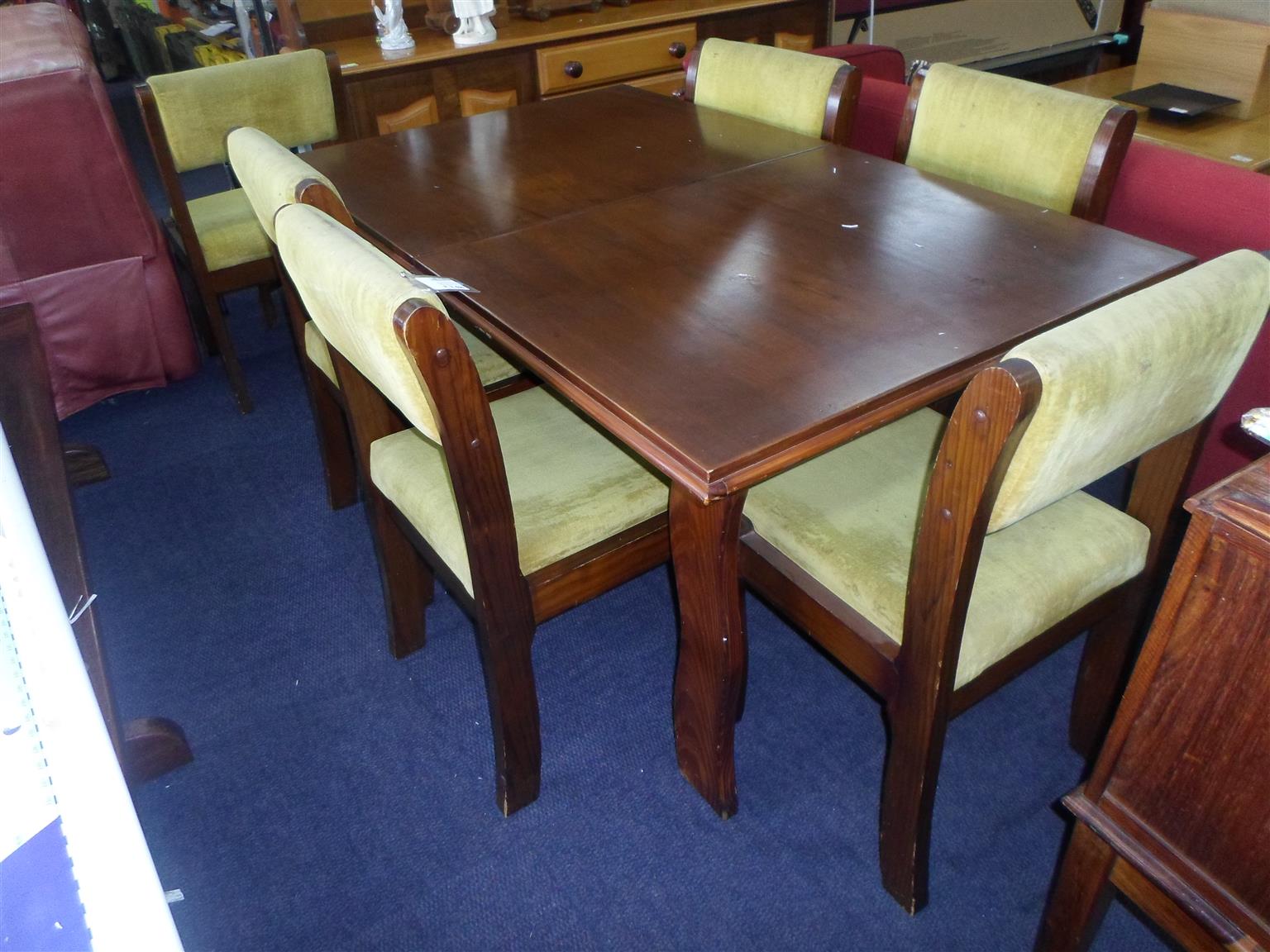 Wooden 6 Seater Dining Room Suite 