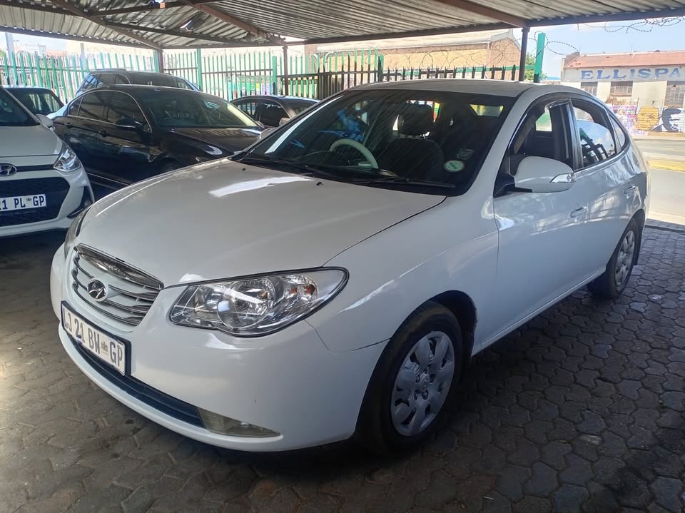 Used 2012 Hyundai Elantra 1.6 Premium - Omega EL Auto