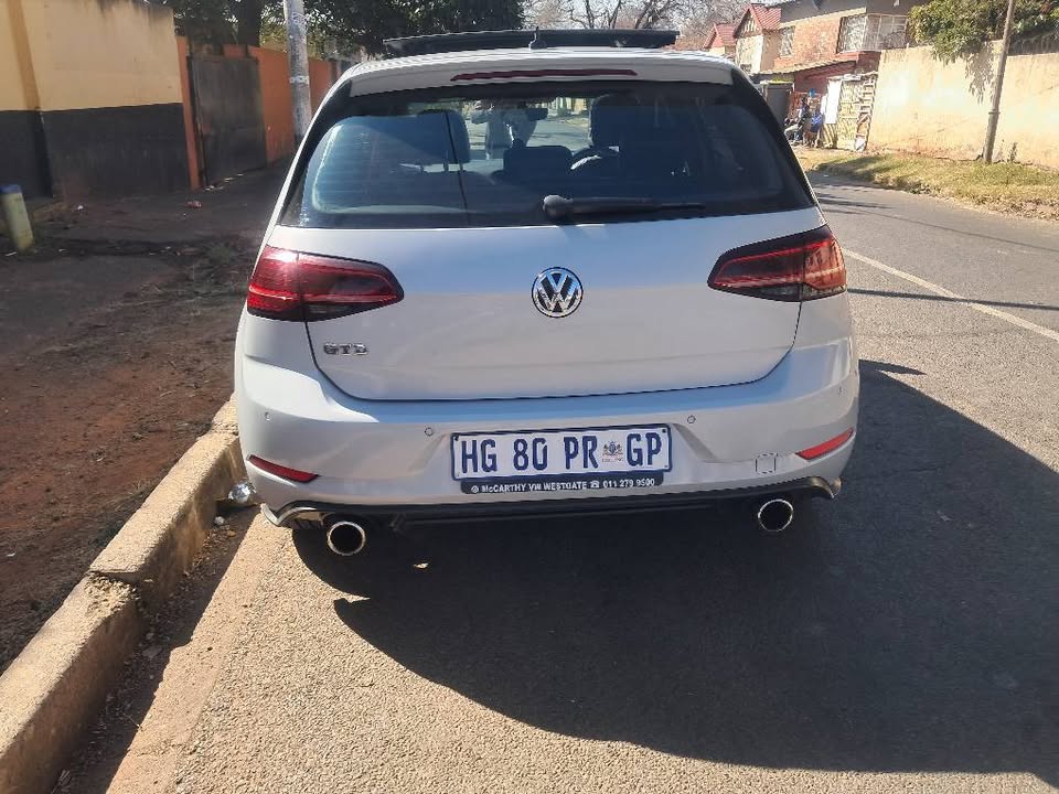 Vw Golf 7 GTD 2.0 2018 Automatic