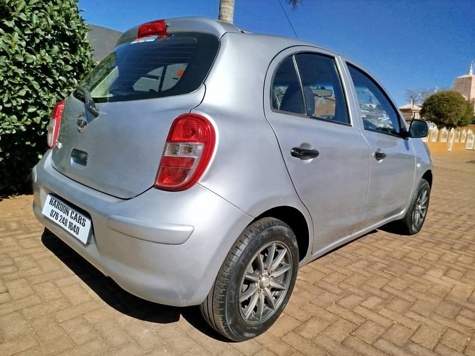 Call Haroon on 2011 Nissan Micra 1.2 vista plus service history Spare keys