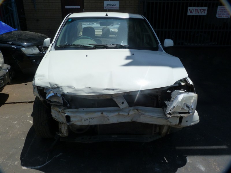 Renault Logan 1.6 MPI Expression Manual White - 2011 STRIPPING FOR SPARES - Private Seller Renault Logan 1.6 MPI Expression Manual White - 2011 STRIPPING FOR SPARES - Private Seller