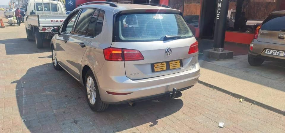 Vw Golf 7 wagon stripping for spares