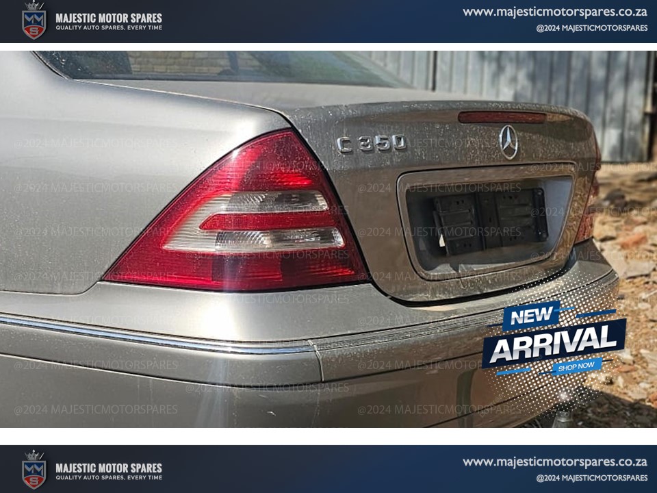 2005 mercedes c350 tail lights for sale (w203) - Private Seller