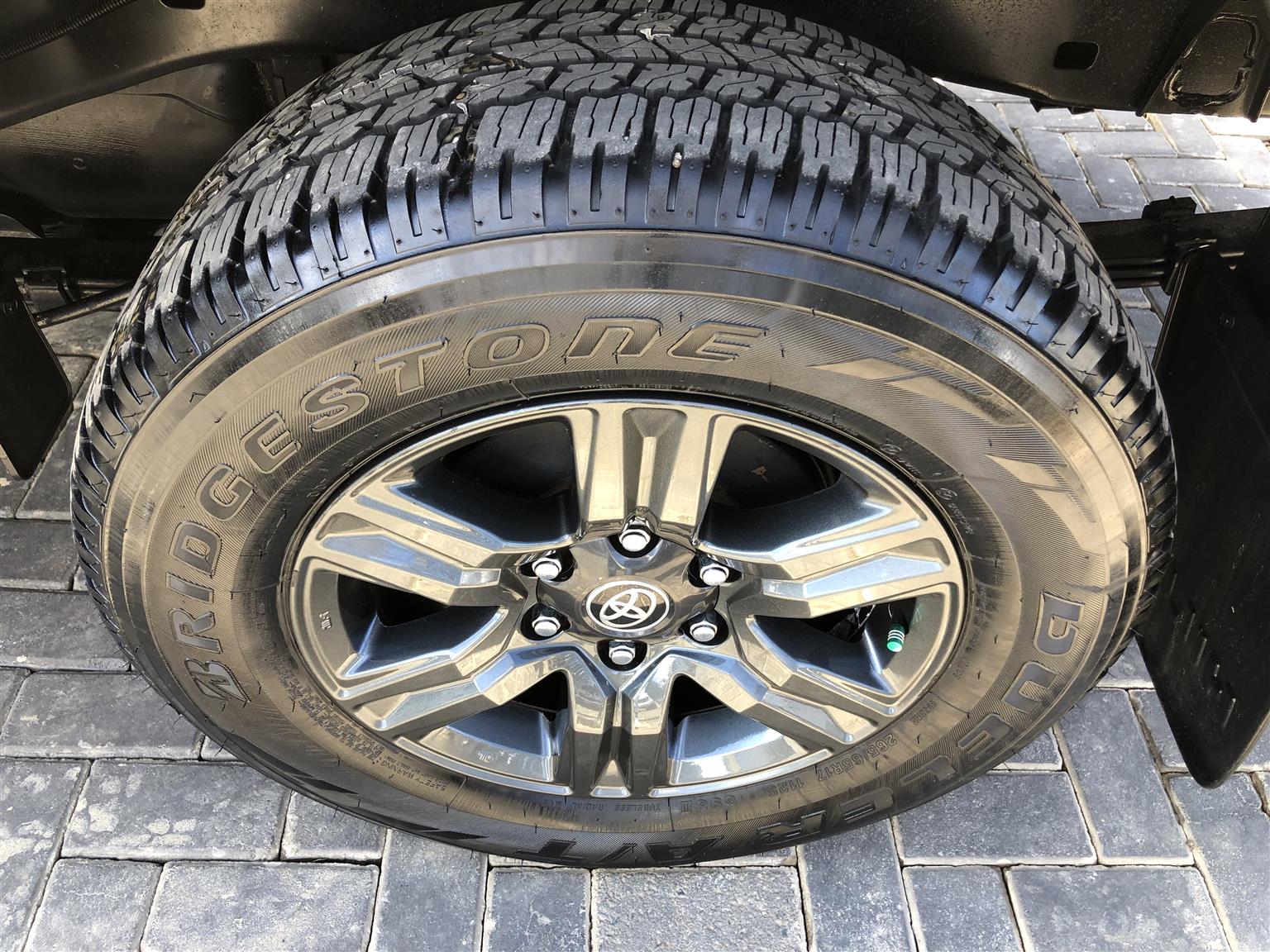 Used 2022 Toyota Hilux 2.4GD-6 Xtra cab Raider manual - Private Seller Used 2022 Toyota Hilux 2.4GD-6 Xtra cab Raider manual - Private Seller