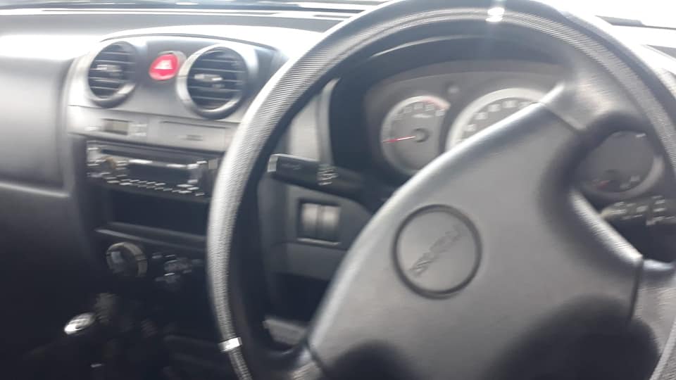 ISUZU KB250 SINGLE CAB