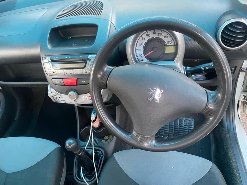 2014 PEUGEOT 107 1.0 MANUAL