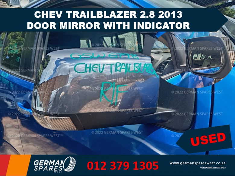 CHEV TRAILBLAZER 2.8 2013 USED DOOR MIRROR WITH INDICATOR FOR SALE - Private Seller CHEV TRAILBLAZER 2.8 2013 USED DOOR MIRROR WITH INDICATOR FOR SALE - Private Seller