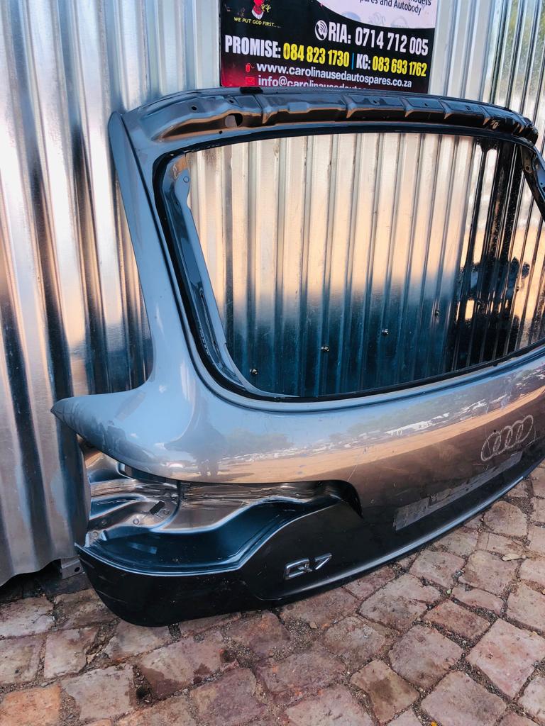 Audi Q7 tailgate - Private Seller