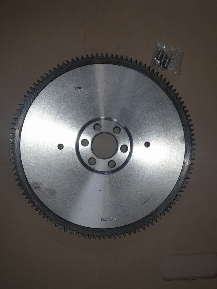 TOYOTA HILUX 3.0D FLYWHEEL (5L ENGINE) FOR SALE - Private Seller