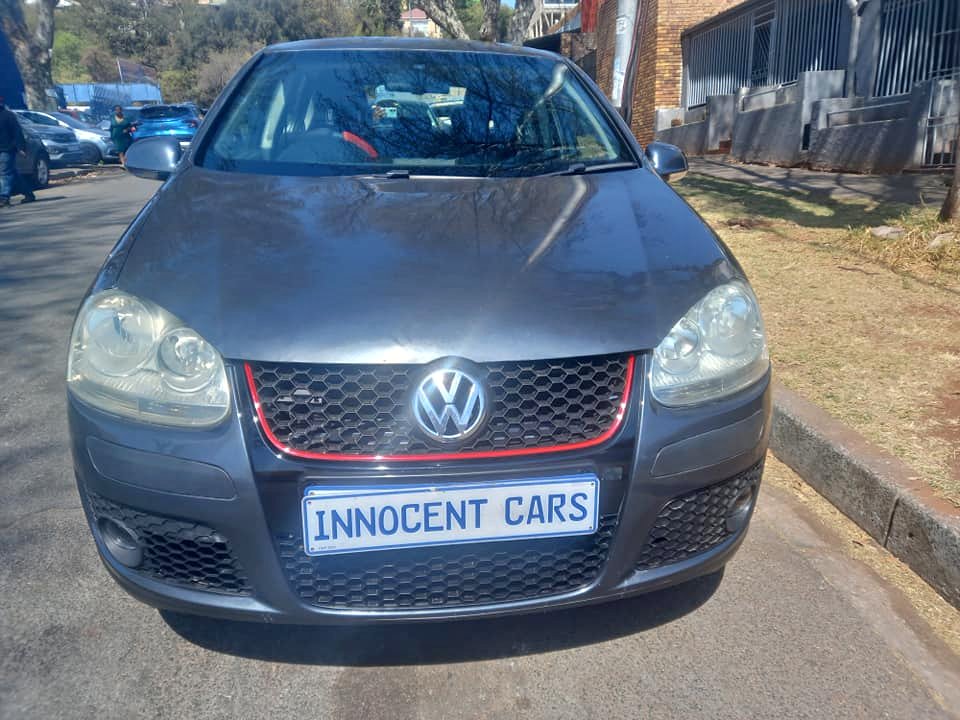 2007 VW GOLF 5 2.0 ENGINE PETROL, MANUAL, MILEAGE GREY COLOR, PRICE LEATHER INTER 2007 VW GOLF 5 2.0 ENGINE PETROL, MANUAL, MILEAGE GREY COLOR, PRICE LEATHER INTER