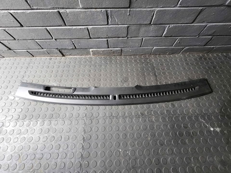 FORD RANGER DASH DEFROST PANEL - Private Seller FORD RANGER DASH DEFROST PANEL - Private Seller