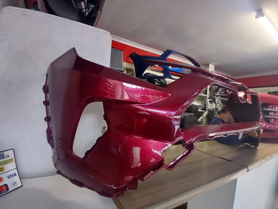 2019 TOYOTA RAV4 FRONT BUMPER FOR SALE - Private Seller