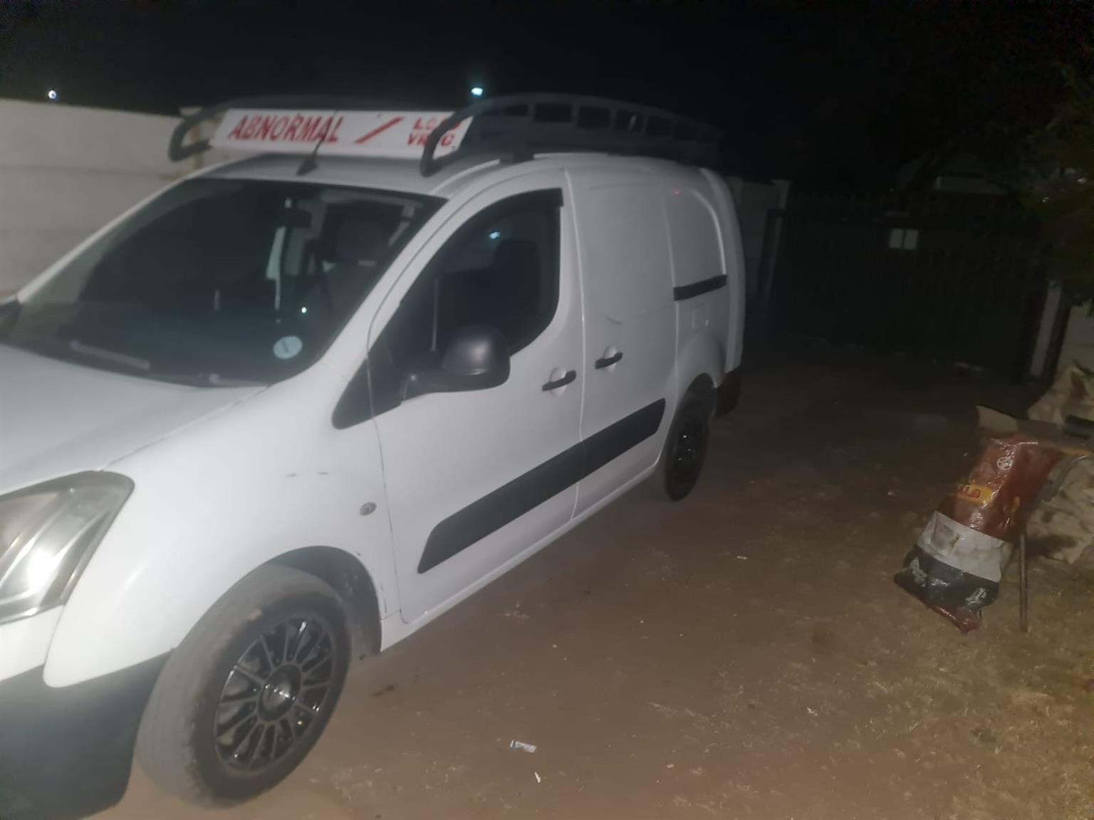 Used 2015 Citroen Berlingo 1.6HDi 90 L2 - Private Seller Used 2015 Citroen Berlingo 1.6HDi 90 L2 - Private Seller