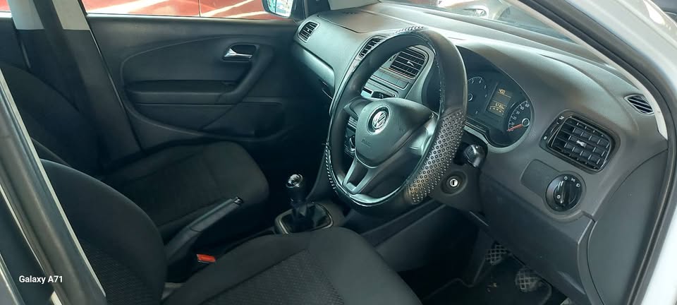 Volkwogen Polo vivo 1.4 Manual petrol
