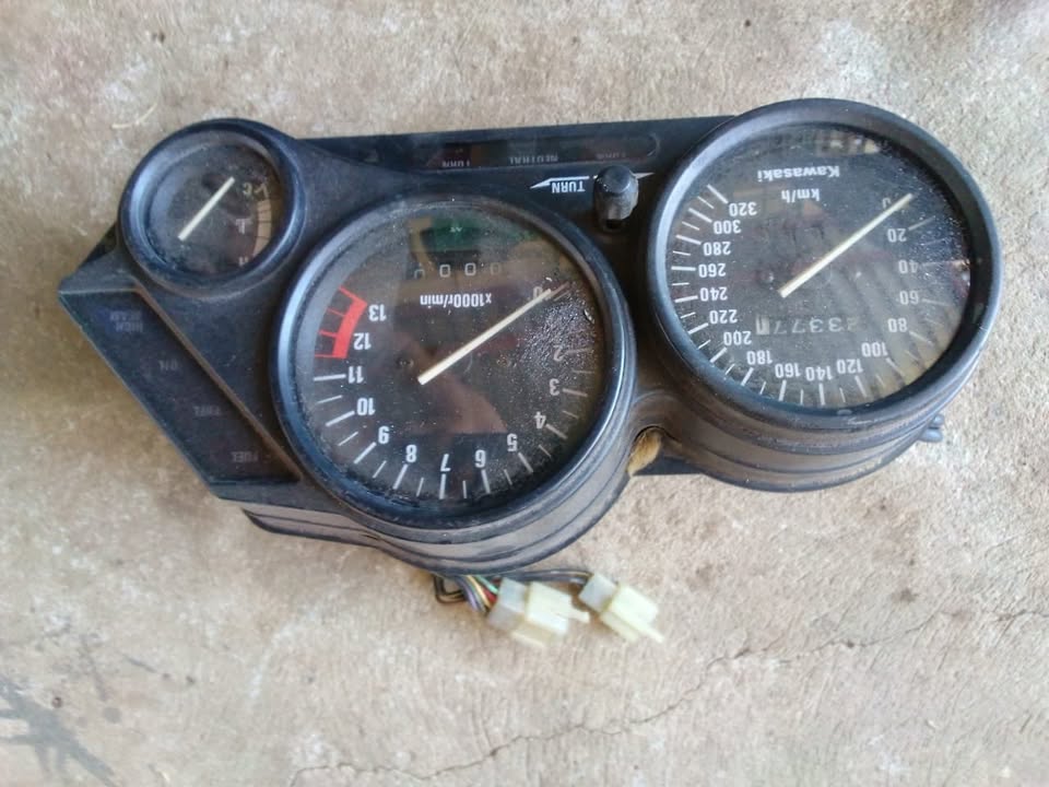 kawasaki 1100 zzr parts - Private Seller