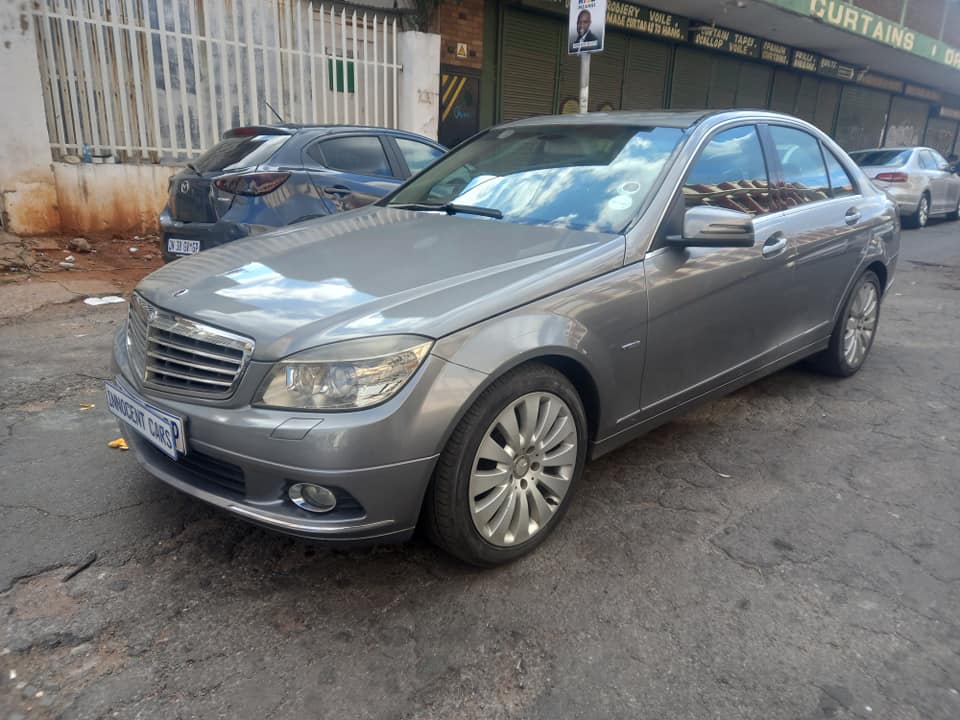 2011 MERCEDES BENZ C180 PETROL, AUTOMATIC TRANSMISSION, GREY COLOUR