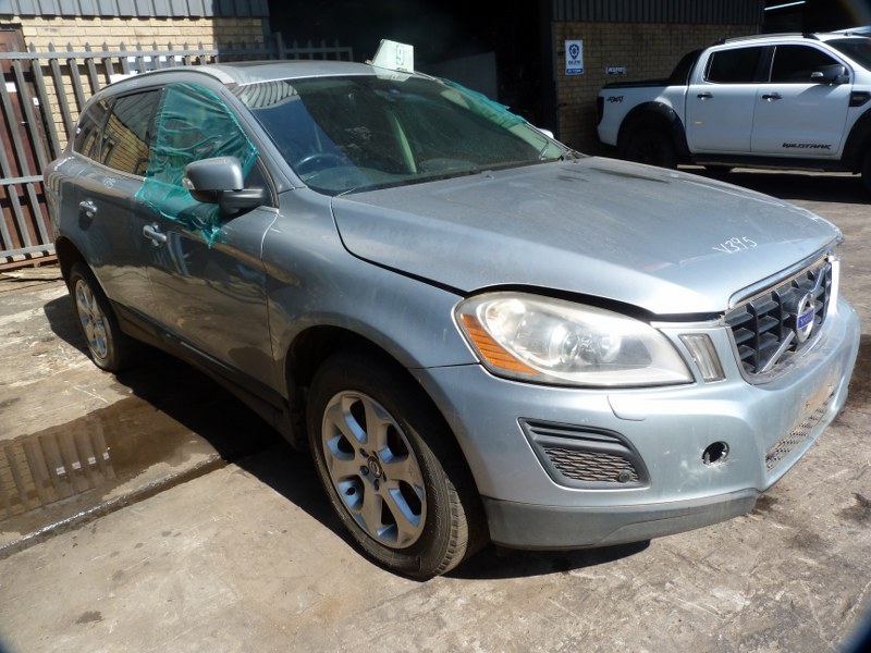 Volvo XC60 2.0T Powershift AT Silver - 2010 STRIPPING FOR SPARES - Private Seller