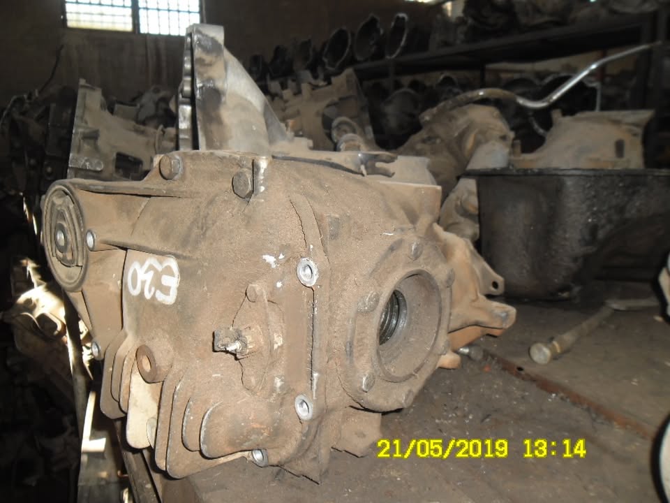 Diff Center Portion BMW E30 diff center portion | Junk Mail Marketplace