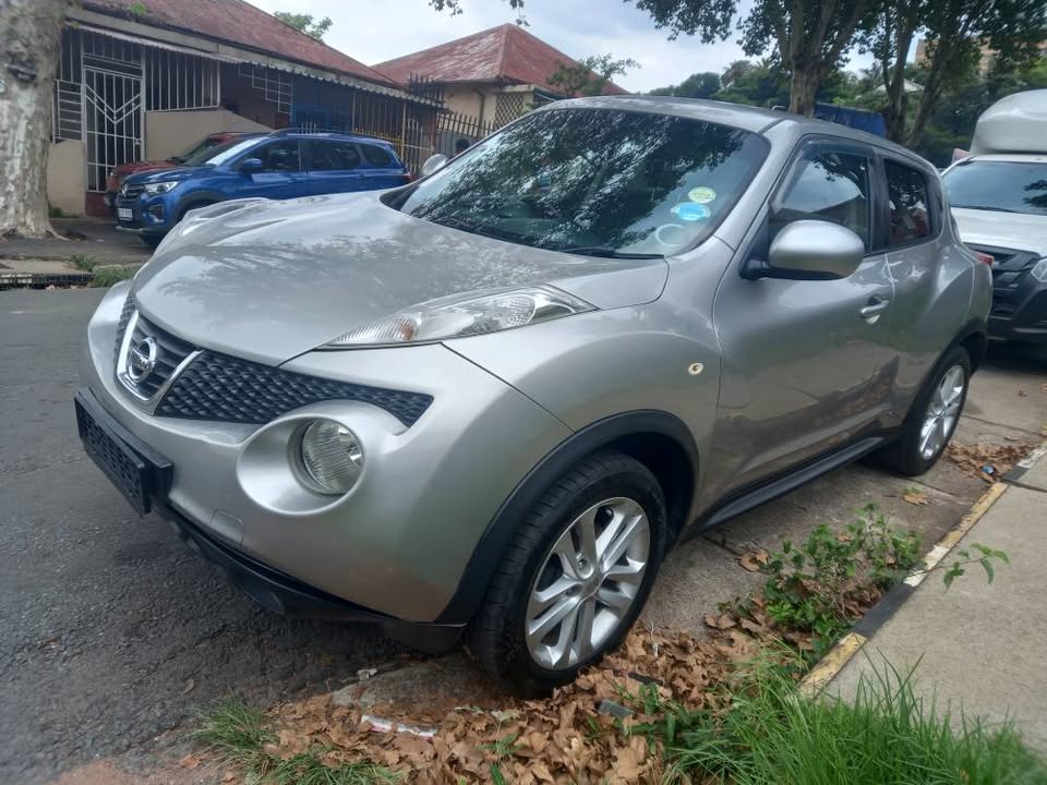 2011 Nissan Juke 1.6 Petrol, Manual, Silver, 135,000kms