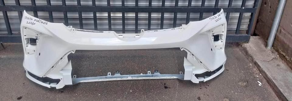 Toyota Fortuner bumper 2023 - Private Seller Toyota Fortuner bumper 2023 - Private Seller