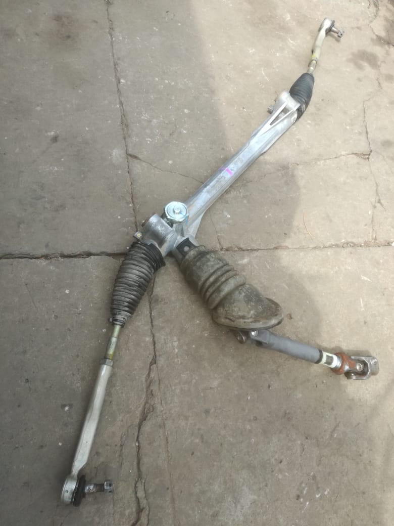 2013/2014 Toyota Verso power steering rack. - Private Seller