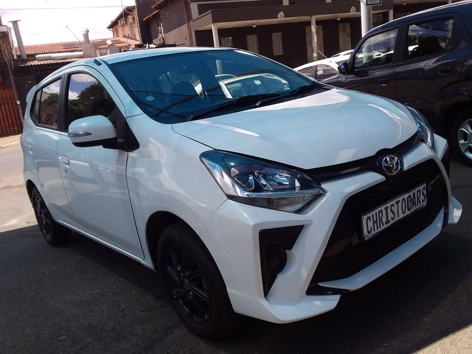 2023 model Toyota Agya hatchback automatic