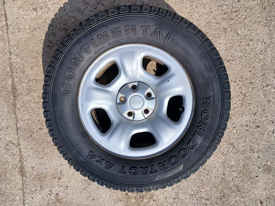 JEEP RIMS (4X RIM SET) Spare Wheels