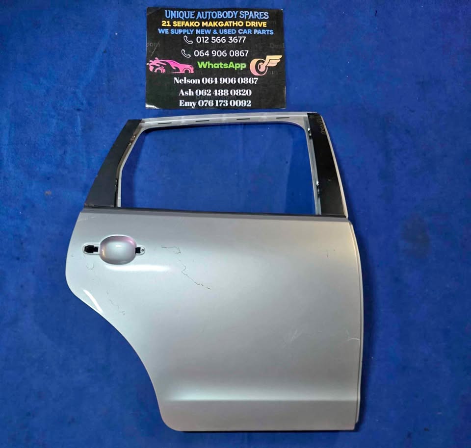 VW Polo Vivo Right Rear Door - Private Seller VW Polo Vivo Right Rear Door - Private Seller