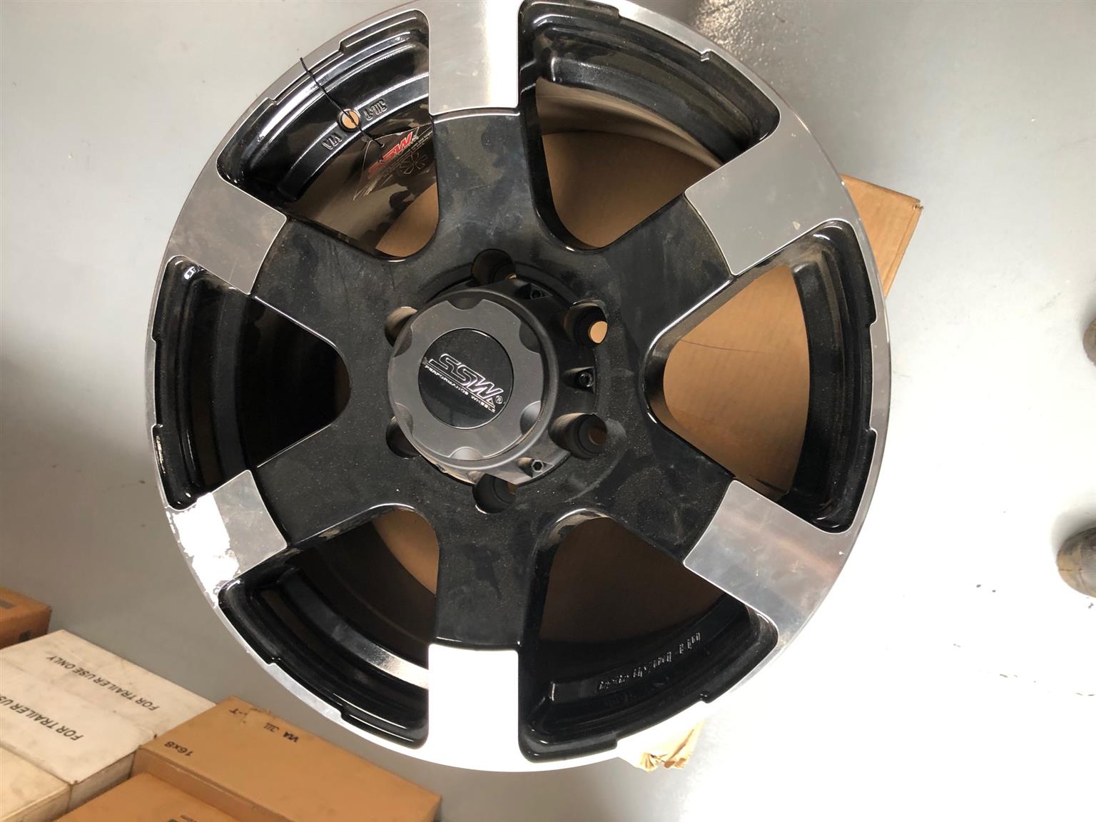 Mags Brand New SSW Stanford 17" - Private Seller
