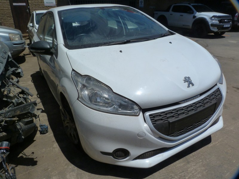 Peugeot 208 1.2 Manual White - 2014 STRIPPING FOR SPARES - Private Seller Peugeot 208 1.2 Manual White - 2014 STRIPPING FOR SPARES - Private Seller