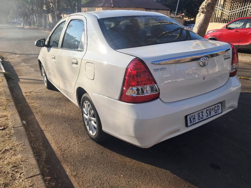 Toyota Etios Sprint 1.5 2019