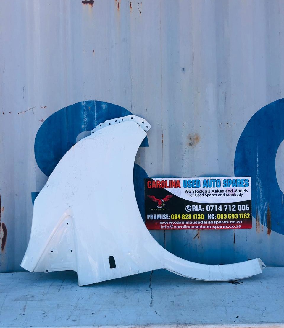 Toyota Quantum LWB right side fender (2021) - Private Seller Toyota Quantum LWB right side fender (2021) - Private Seller