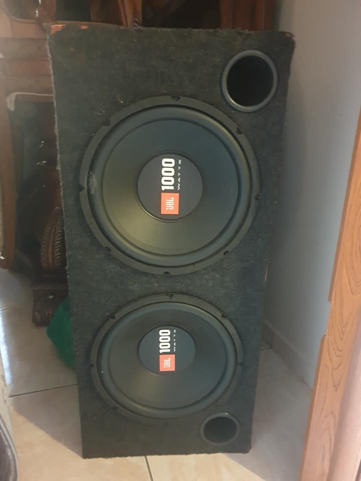 2x jbl subs and star sound front loader