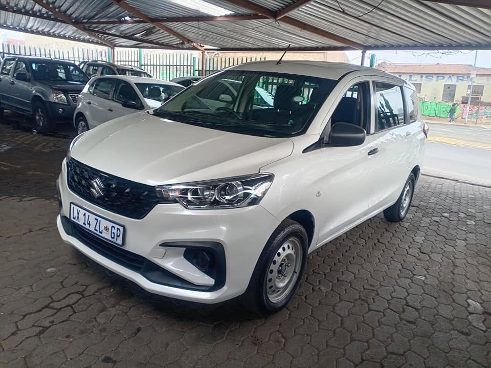 Suzuki Ertiga  Engine:1.5 manual  petrol  2024 White