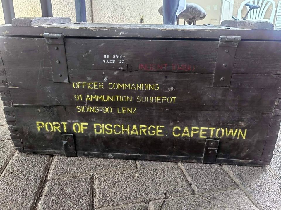 Vintage military wooden amo shipping box Vintage military wooden amo shipping box