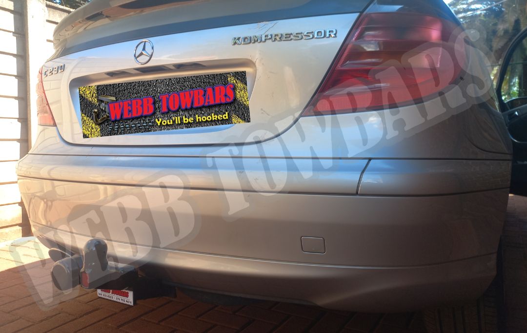 Mercedes Benz C230 Coupe Standard/Detachable Towbars - Private Seller Mercedes Benz C230 Coupe Standard/Detachable Towbars - Private Seller