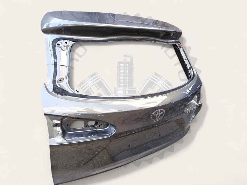 2023 TOYOTA COROLLA CROSS TAIL GATE AVAILABLE FOR SALE - Private Seller 2023 TOYOTA COROLLA CROSS TAIL GATE AVAILABLE FOR SALE - Private Seller