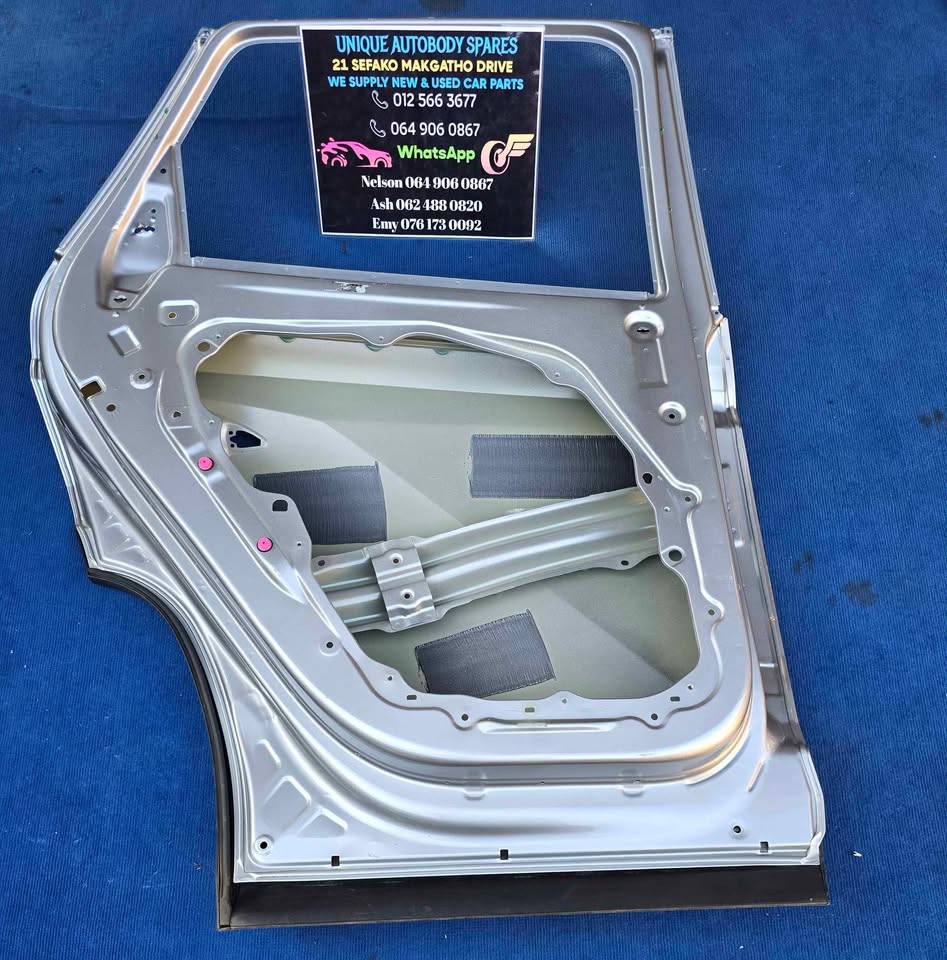 Hyundai Tucson Left Rear Door