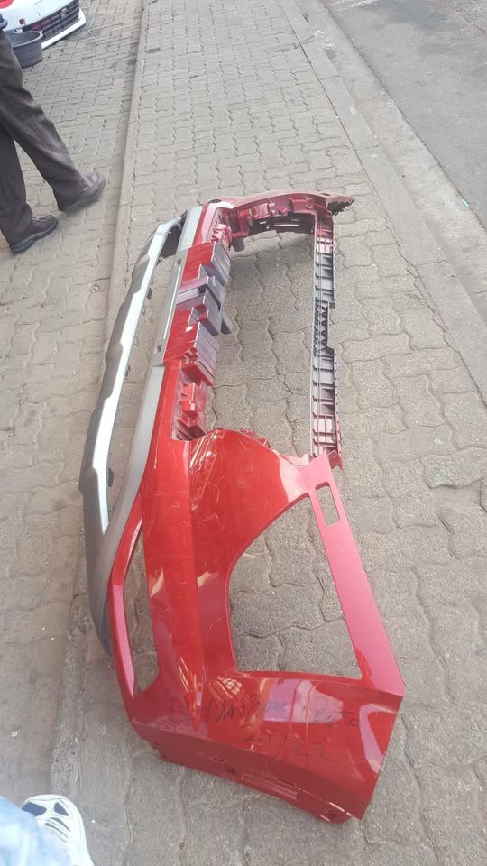 HYUNDAI CREATOR BUMPER - Private Seller